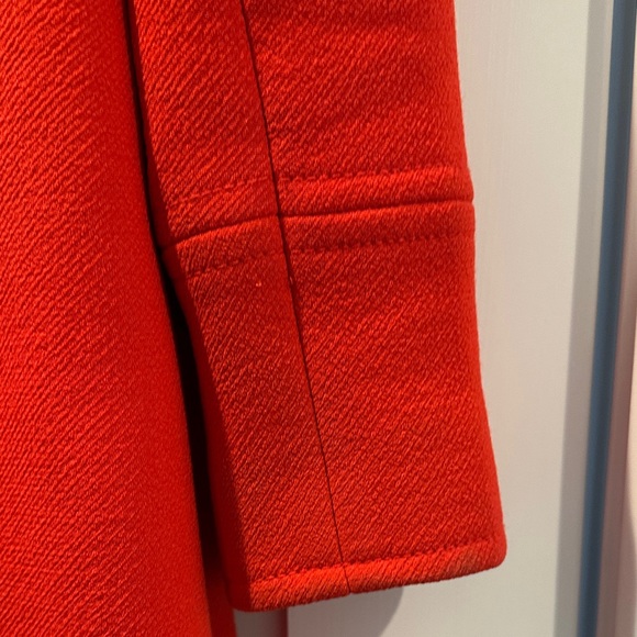 Women's wool thinsate red coat - Picture 5 of 13